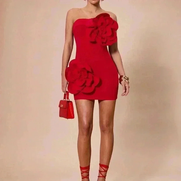 Red Party Women's Sleeveless Solid Mini Dress - Picture 1 of 7